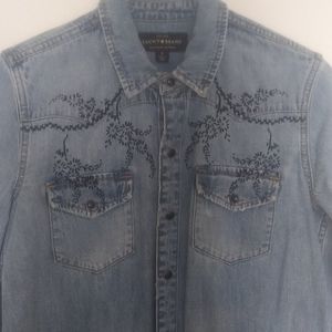 Lucky brand distressed denim shirt sz s